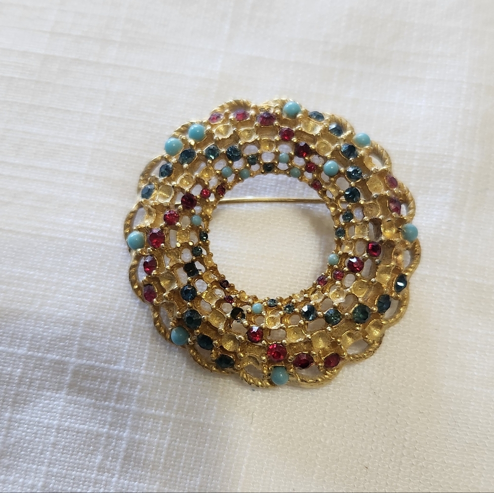Elegant Vintage Gold and Multicolor Brooch